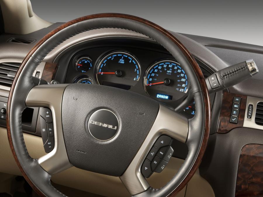  GMC Sierra Denali 2007 года  (фото 4 из 43)